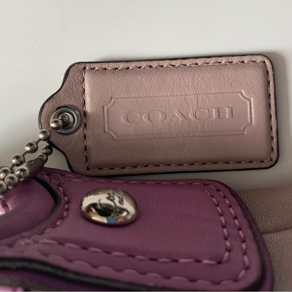 Early 2000s Lavender and Purple Coach Shoulder Bag. - Picture 4 of 10